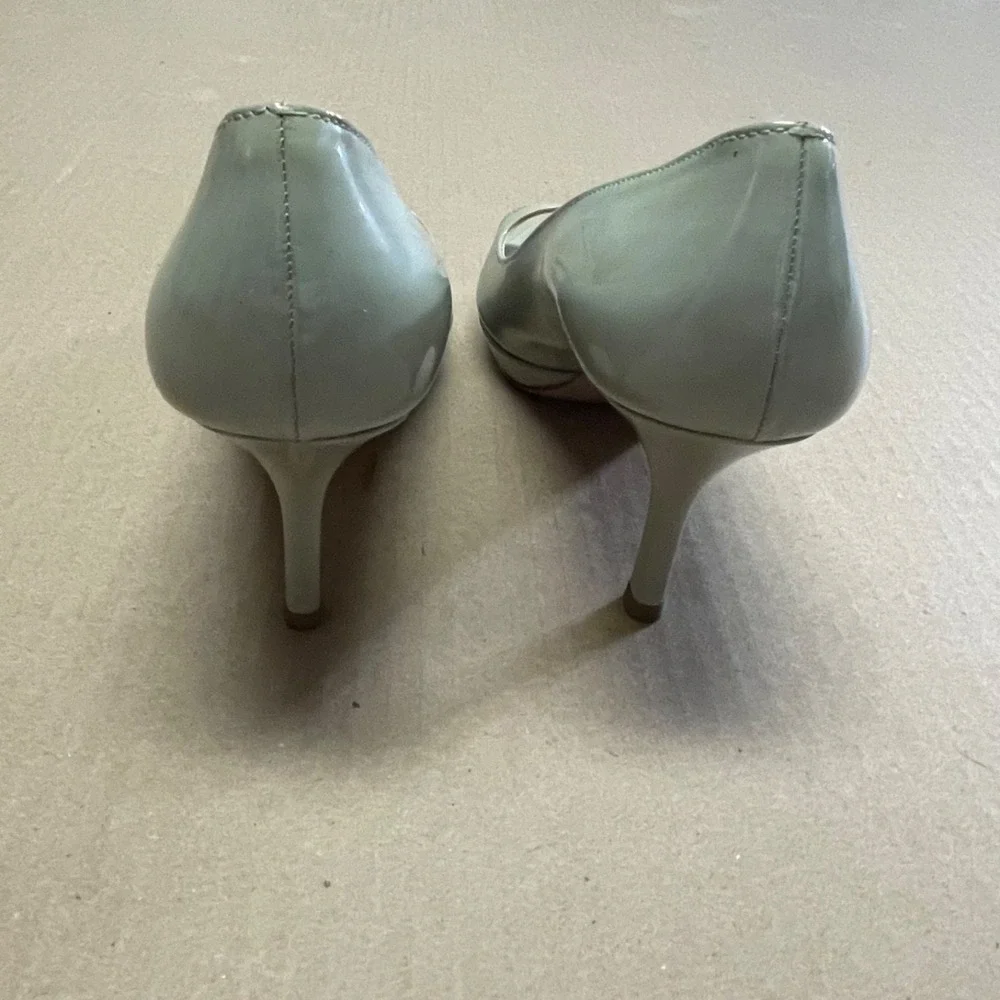 Vintage Prada 2000s Gray Patent Leather Peep Toe Platform Pumps Sz 37.5 As Is